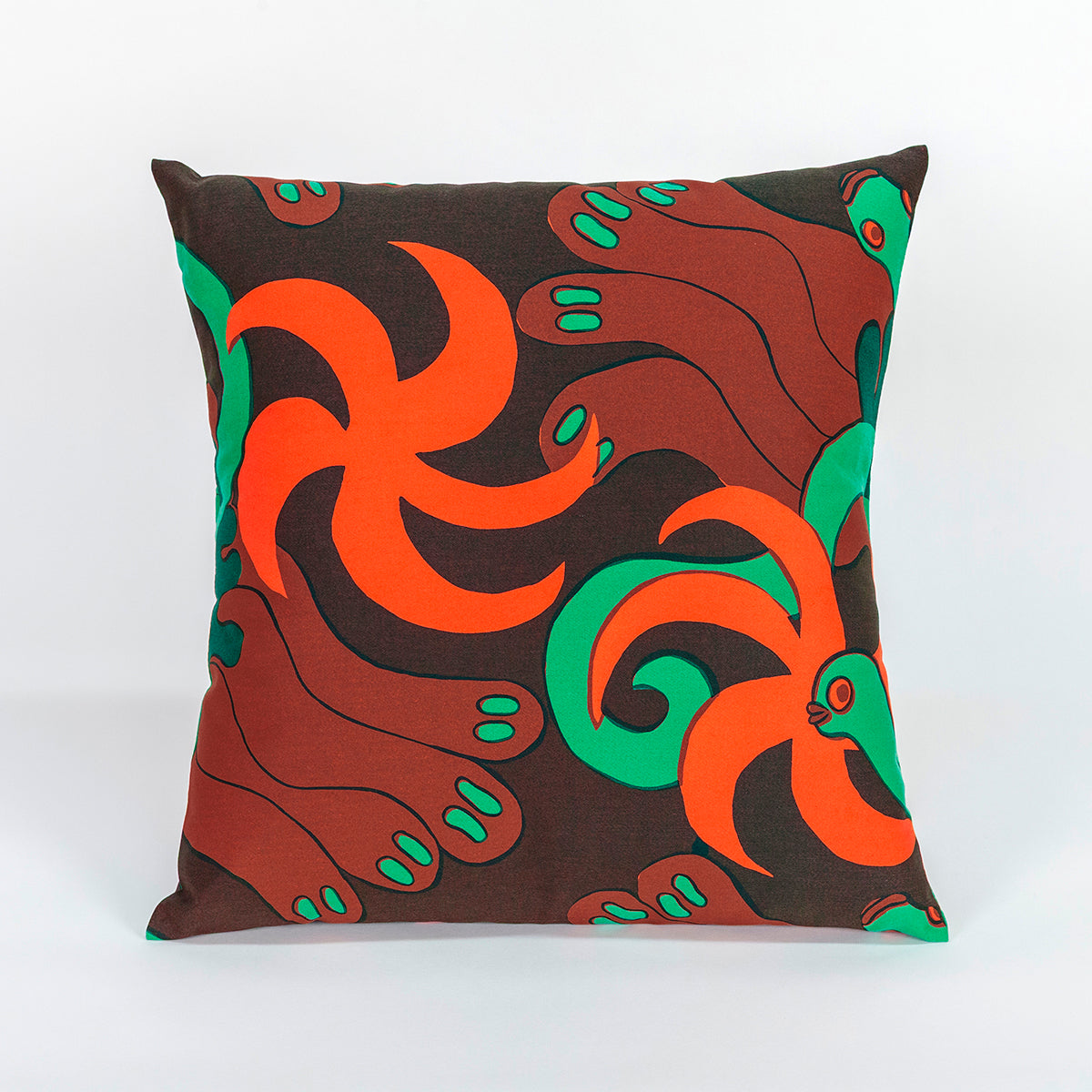 Jungel (pillow, 16 x 16 inches)