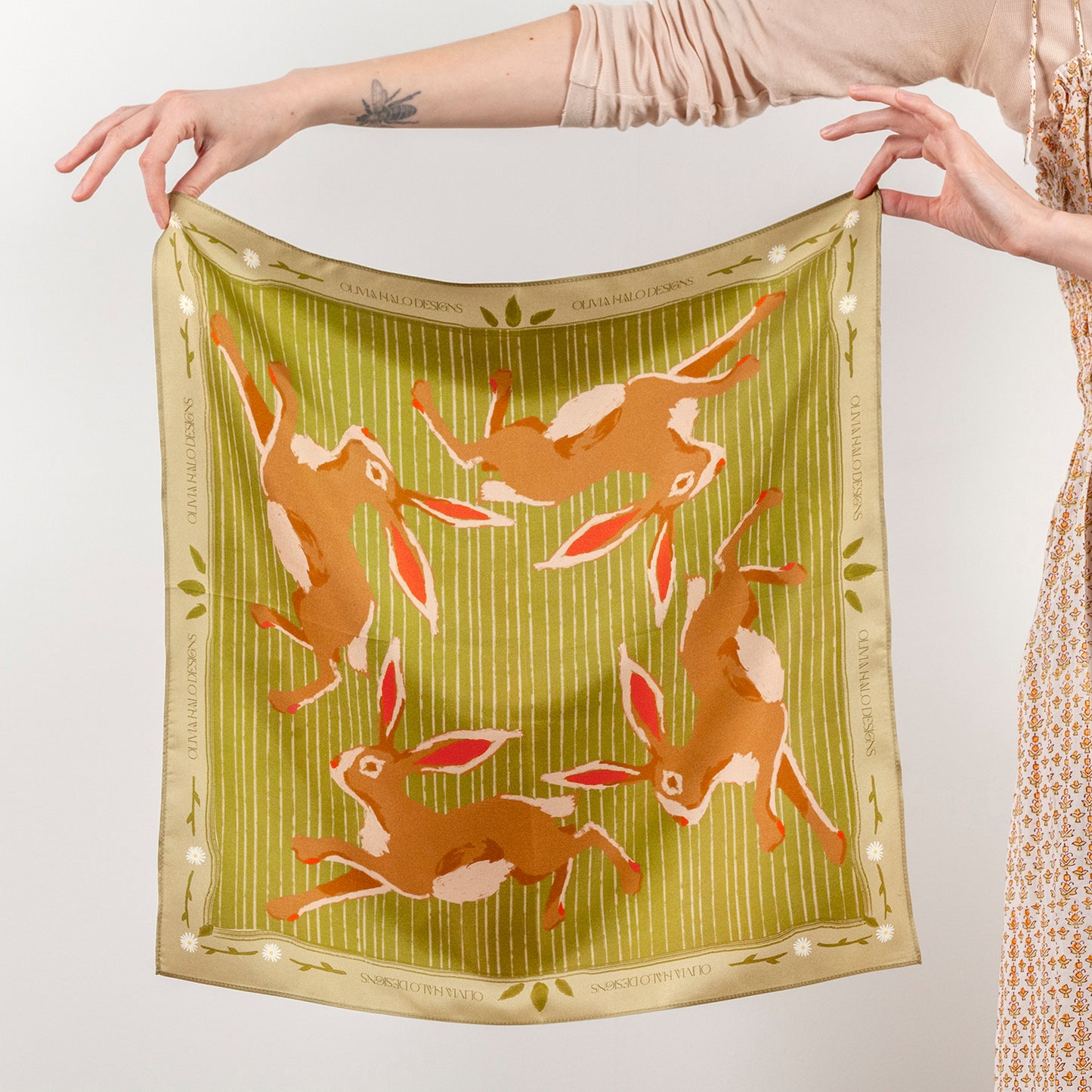 Rabbit Rabbit (scarf)